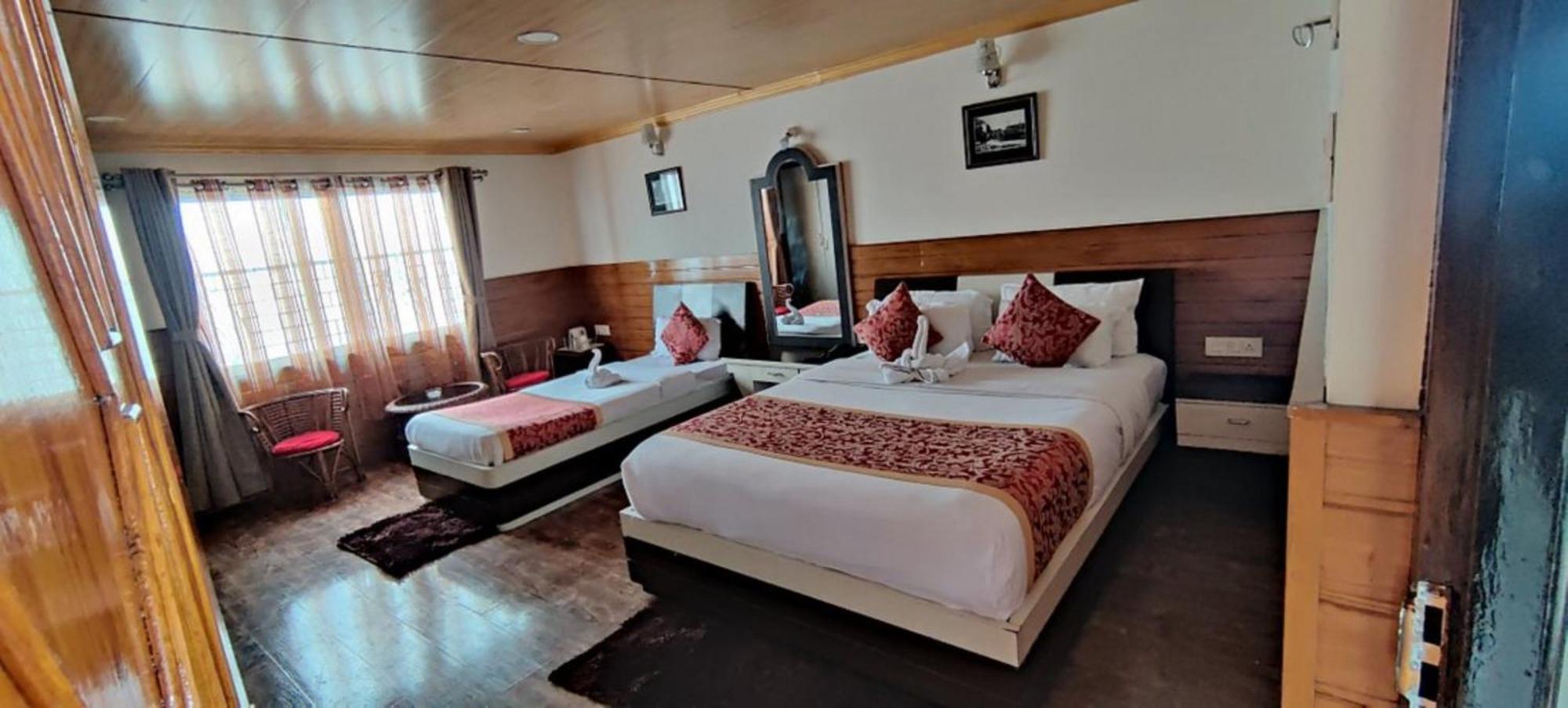 Hotel Kasturi Palace Darjeeling - Excellent Service Recommended Bagian luar foto