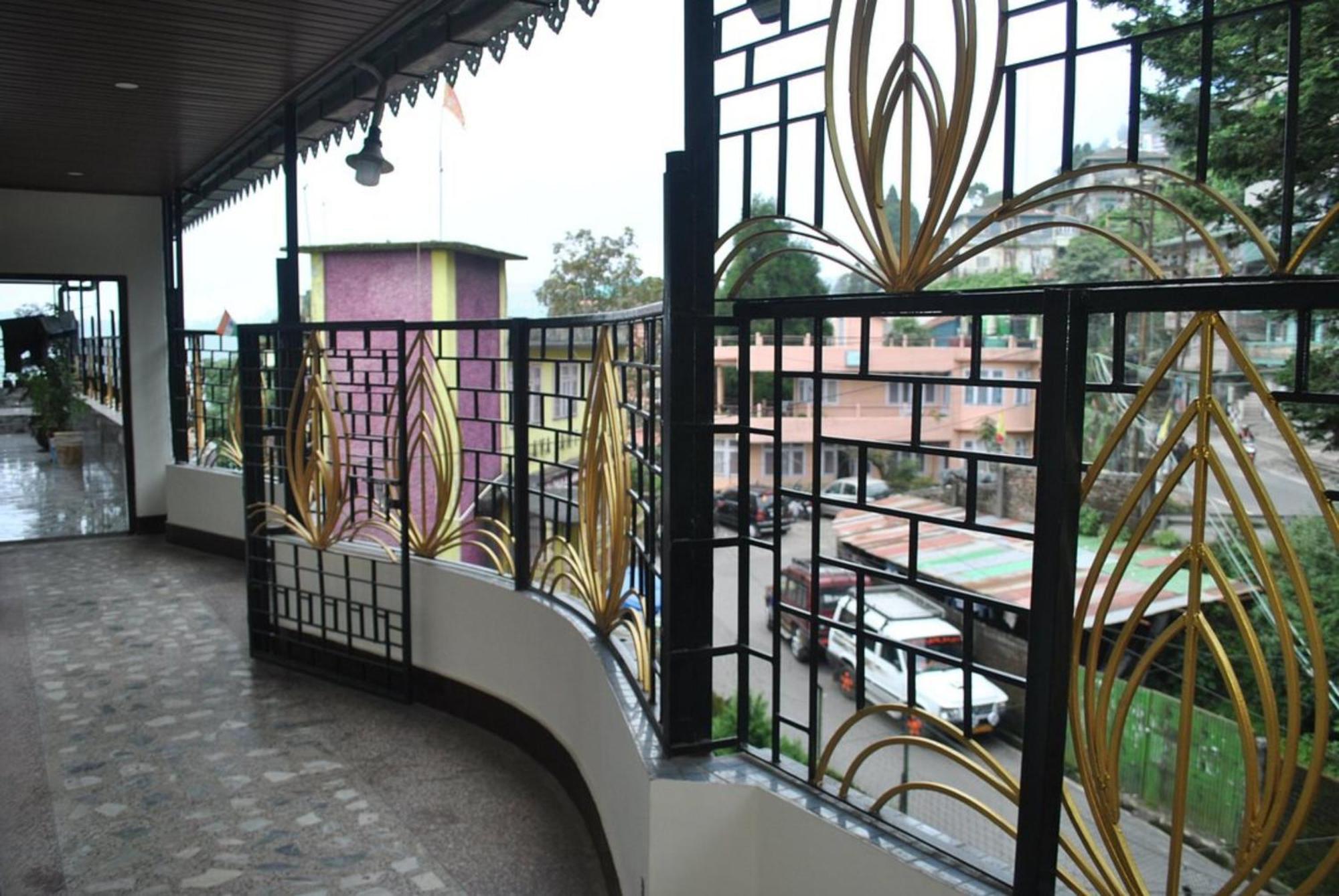 Hotel Kasturi Palace Darjeeling - Excellent Service Recommended Bagian luar foto